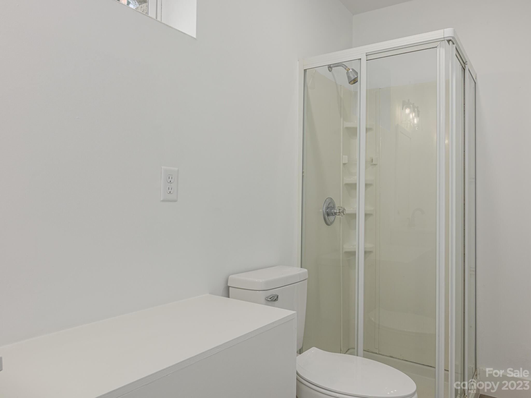11 Upland Road Asheville NC 28804
