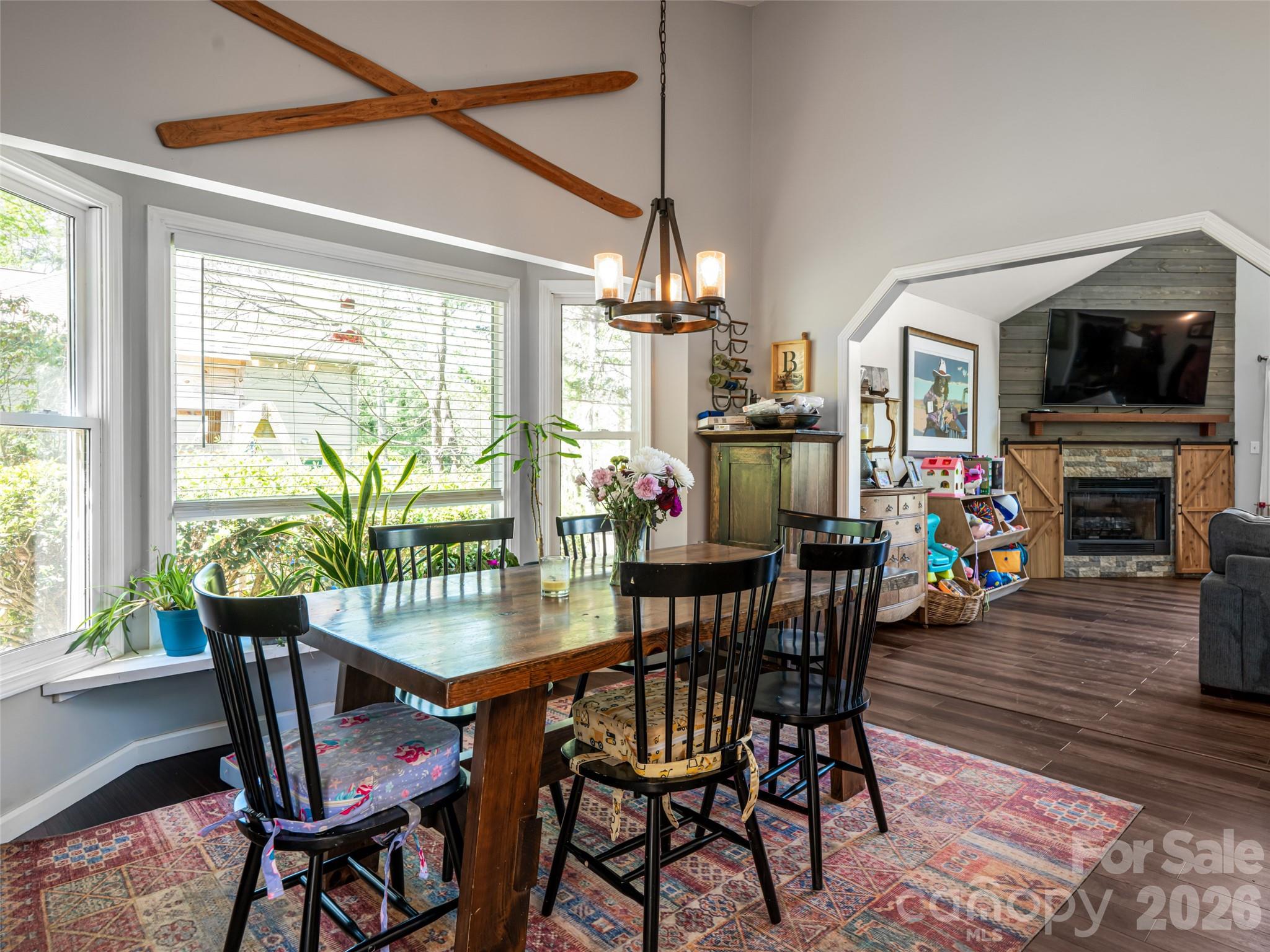 15 Tiffany Lane Asheville NC 28804