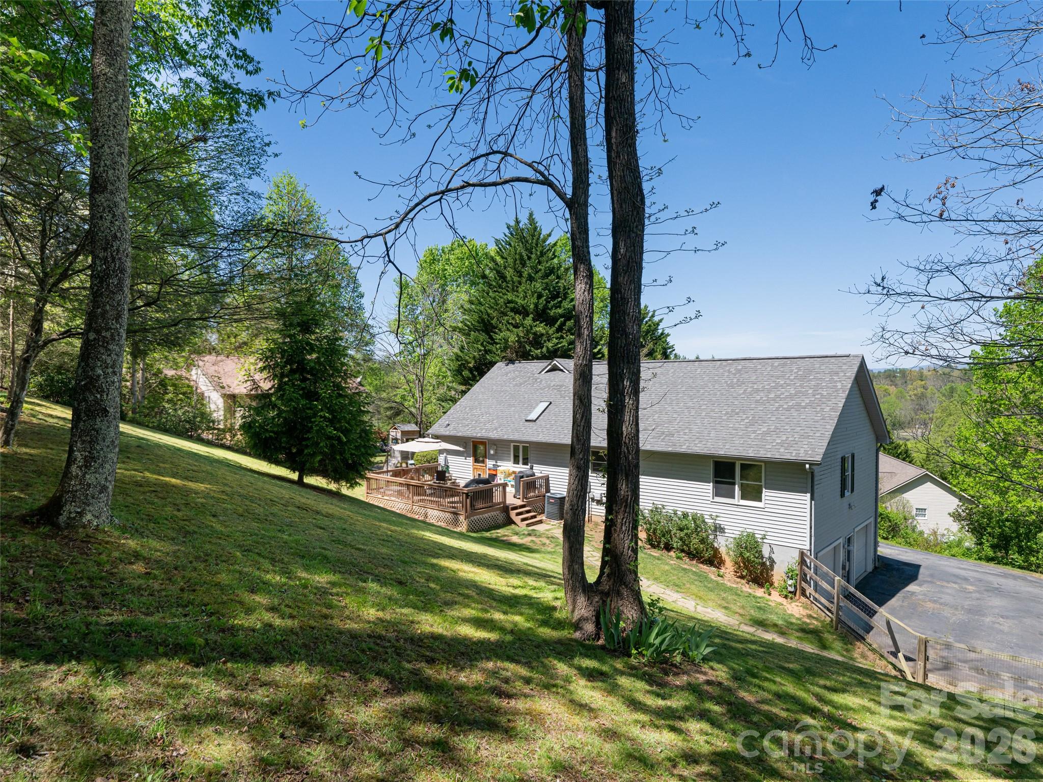 15 Tiffany Lane Asheville NC 28804