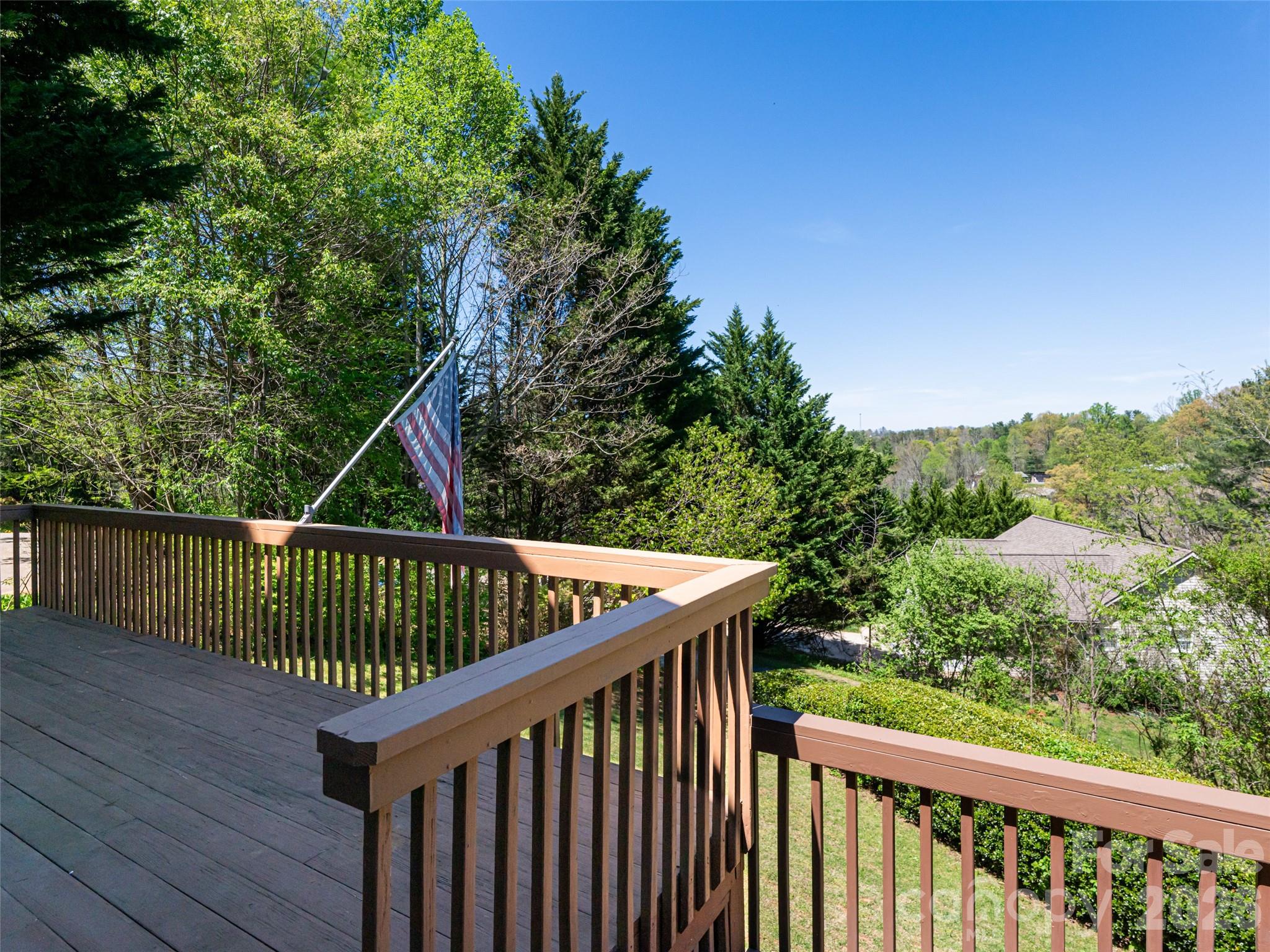 15 Tiffany Lane Asheville NC 28804