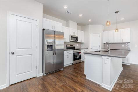 2055 Sadler Woods Lane Charlotte NC 28214