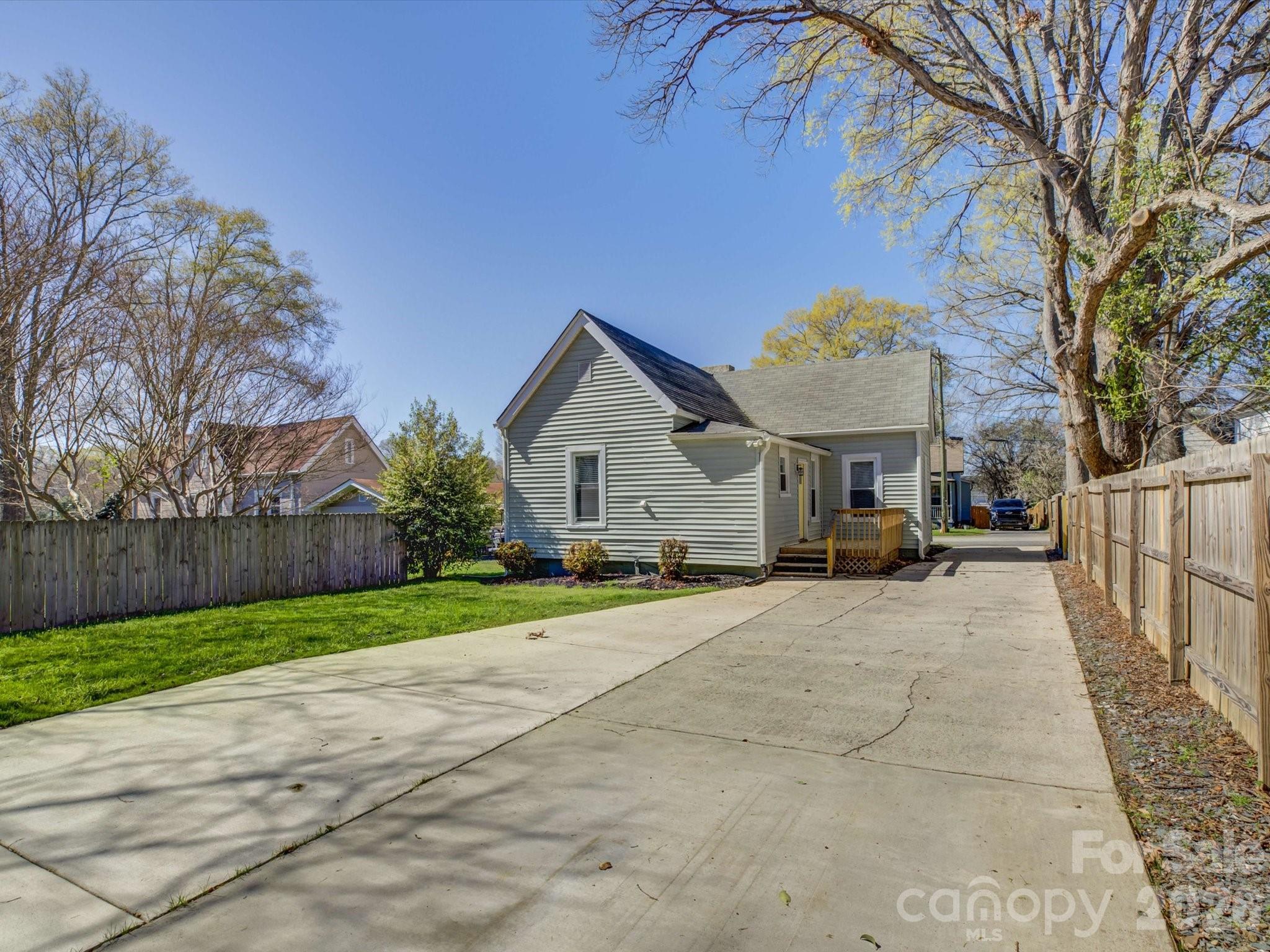 212 N Lee Street Rock Hill SC 29730