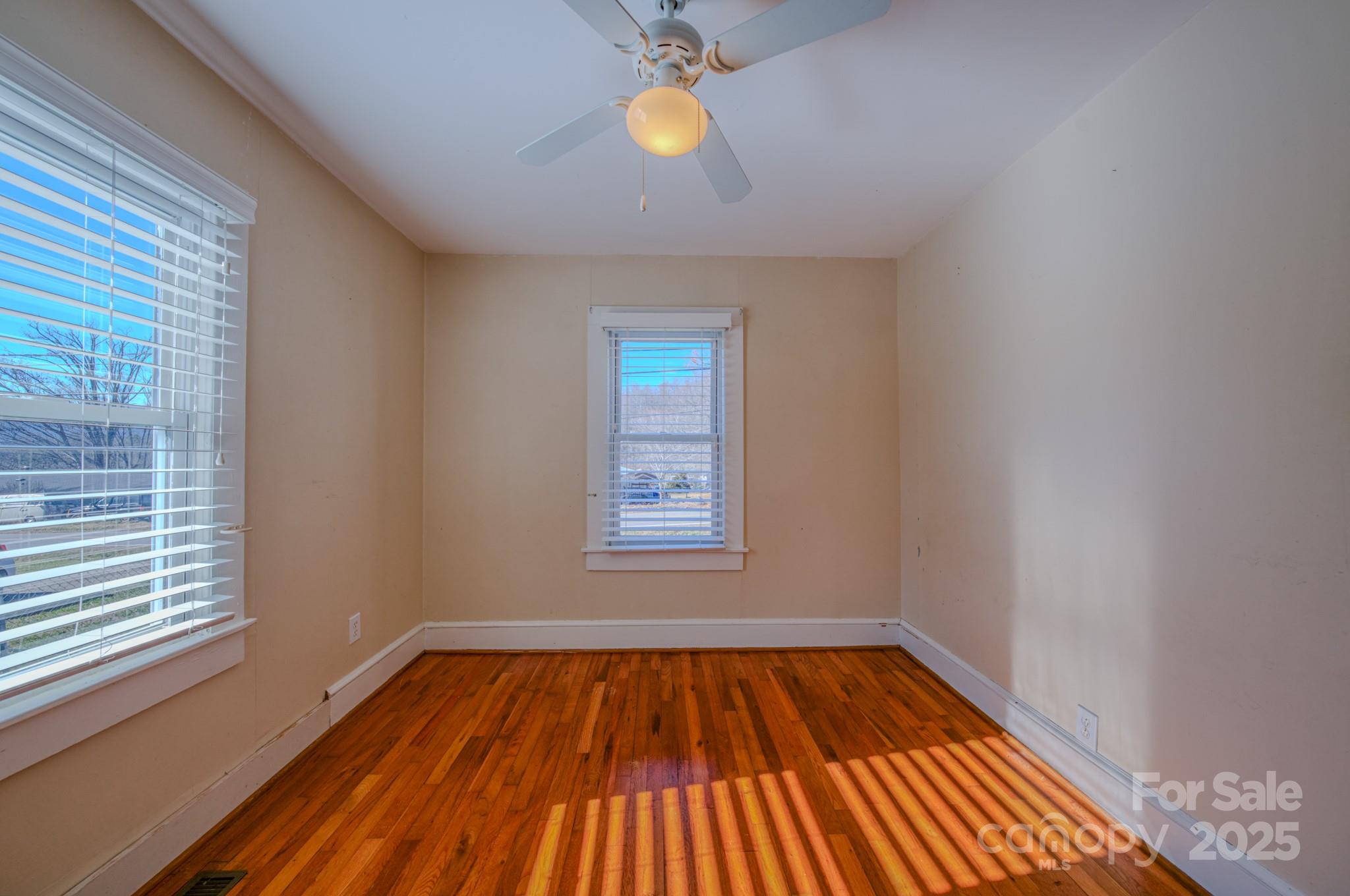 302 Wilson Avenue Swannanoa NC 28778
