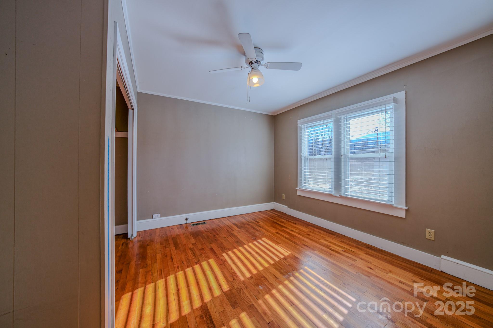 302 Wilson Avenue Swannanoa NC 28778