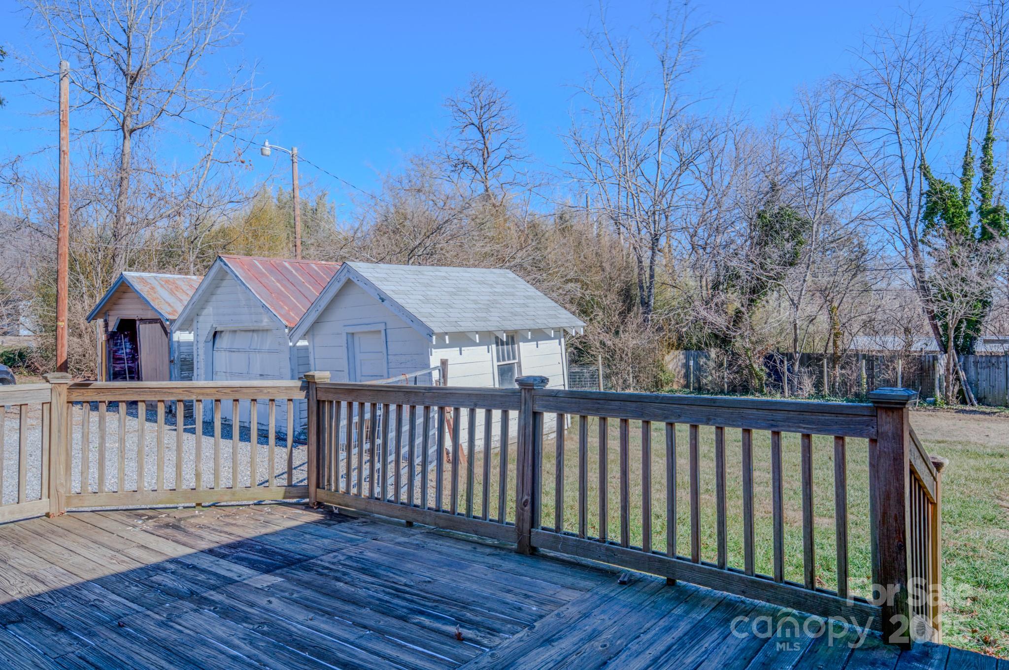 302 Wilson Avenue Swannanoa NC 28778