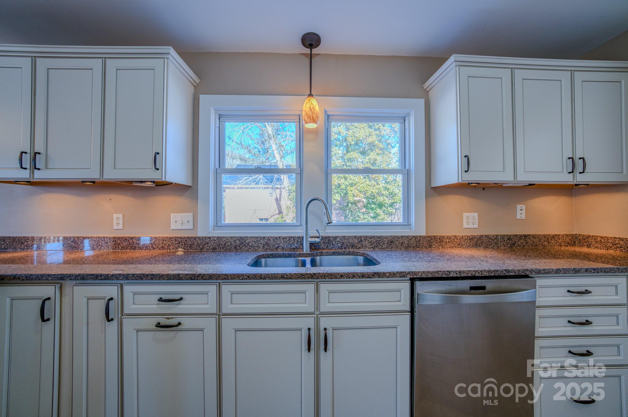 302 Wilson Avenue Swannanoa NC 28778