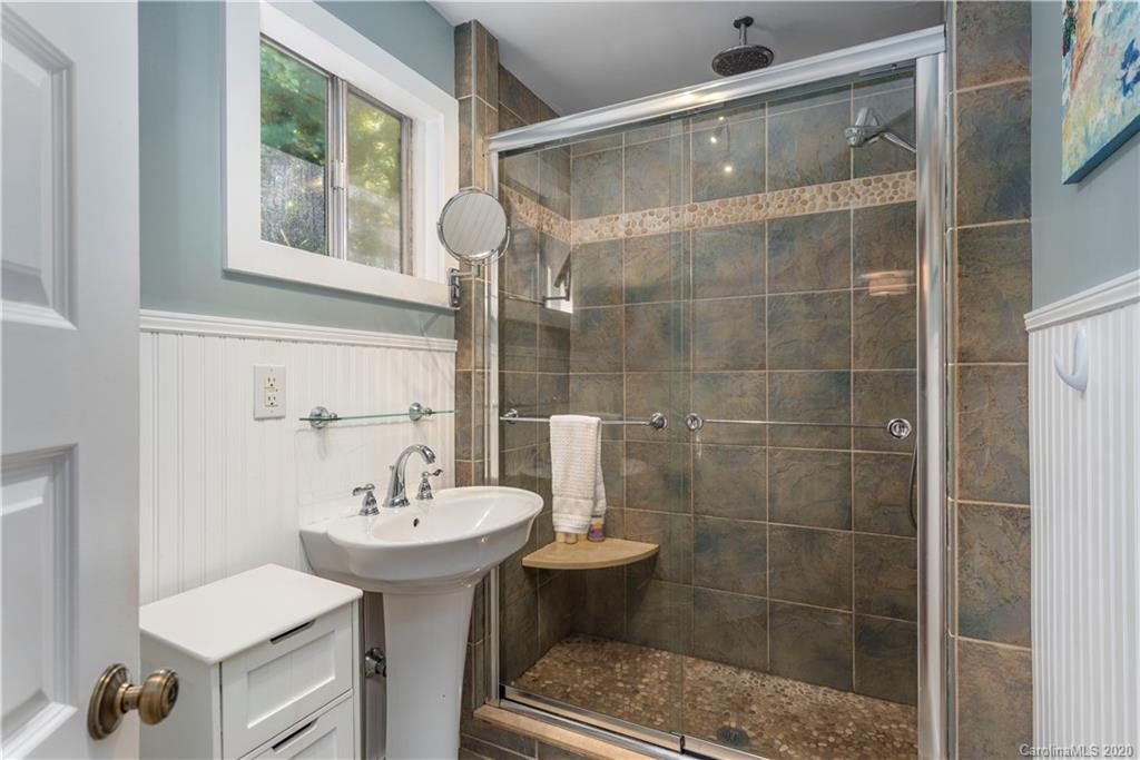 192 Cherokee Road Asheville NC 28804