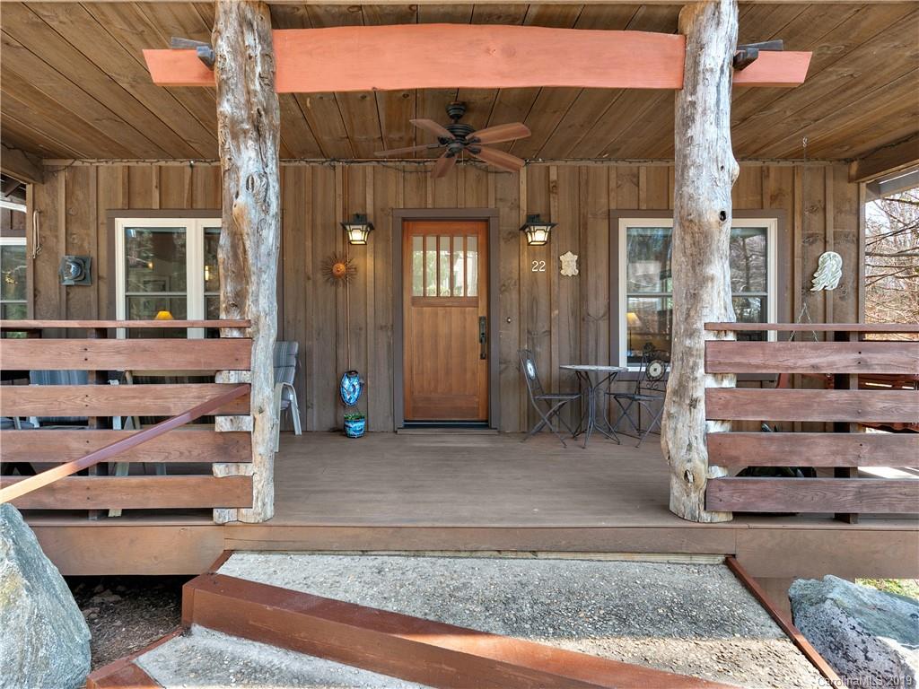 22 Hibriten Drive Asheville NC 28801