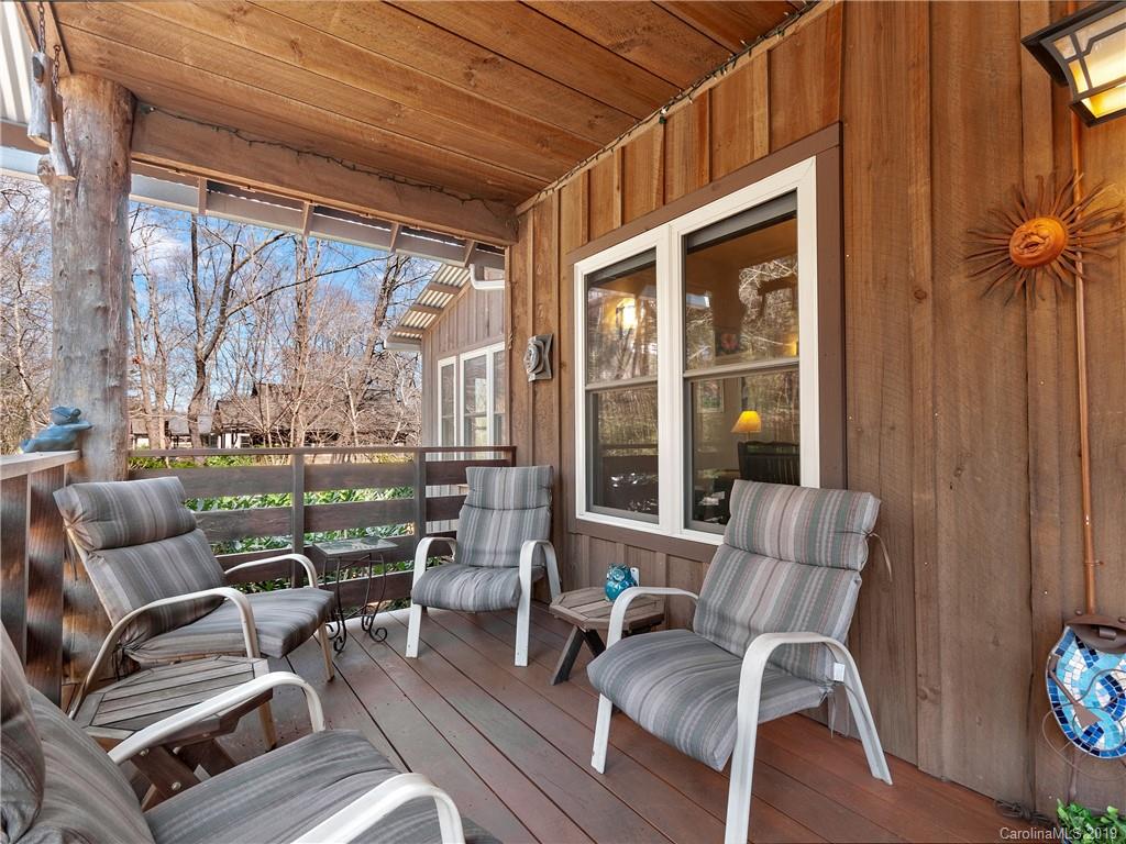22 Hibriten Drive Asheville NC 28801