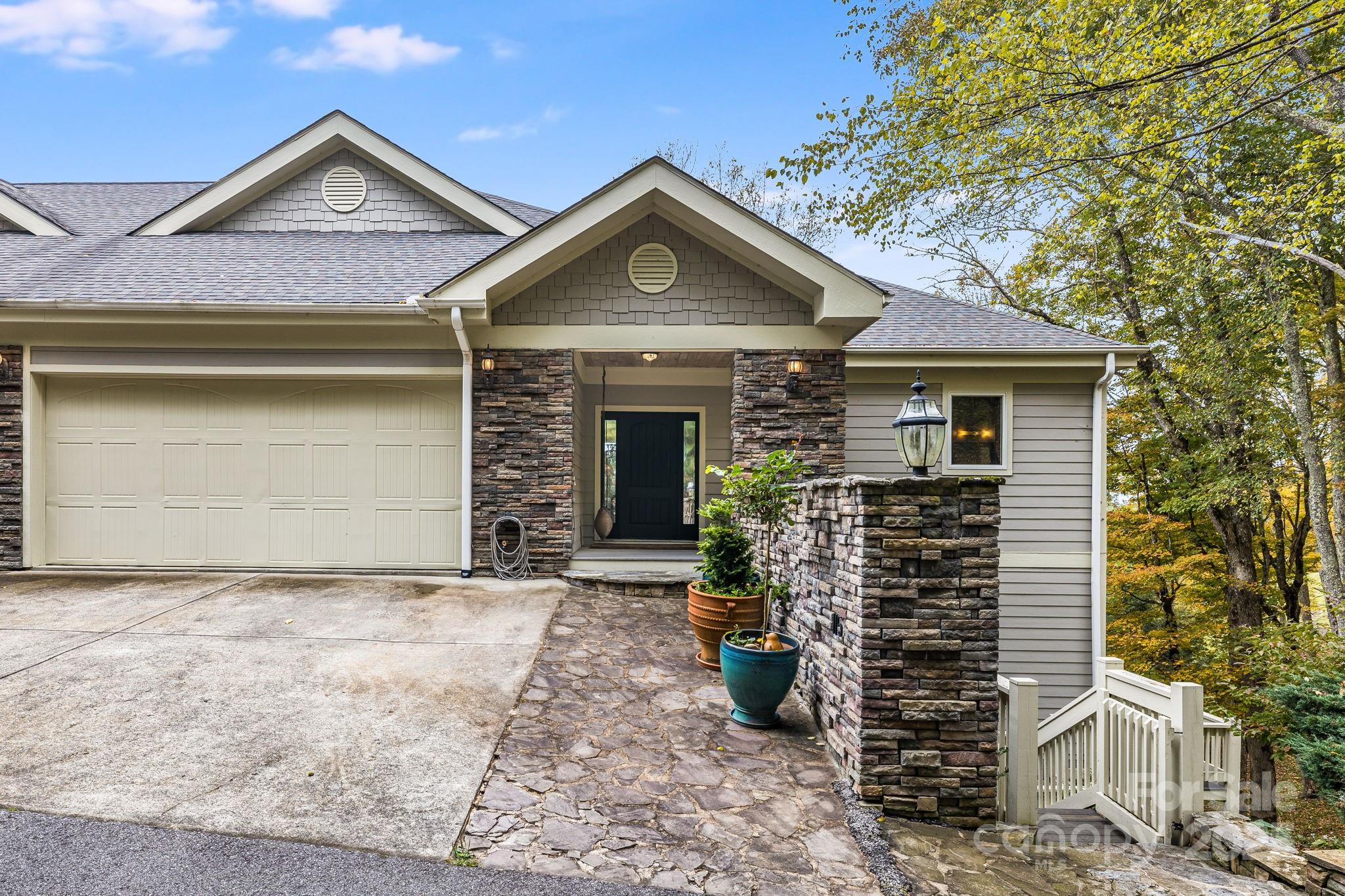 115 Mountainside Lane Mars Hill NC 28754