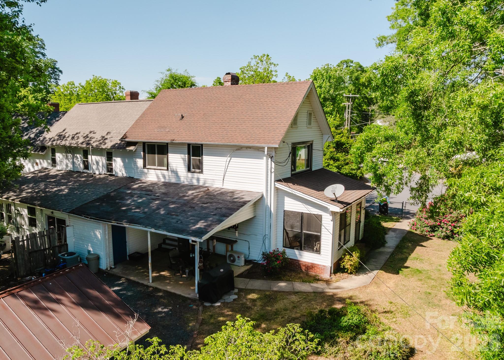 97 Nantahala Street Badin NC 28009