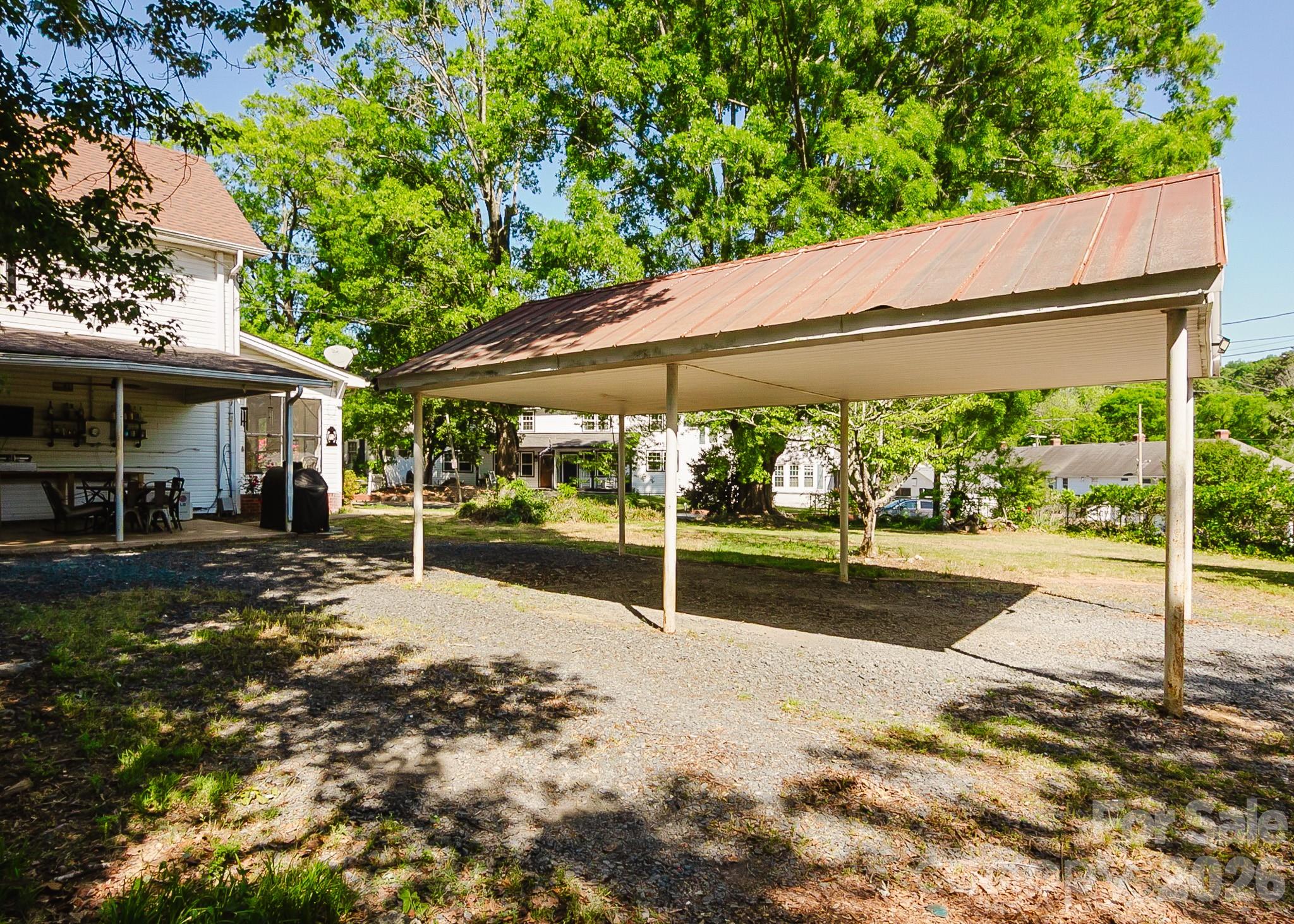 97 Nantahala Street Badin NC 28009