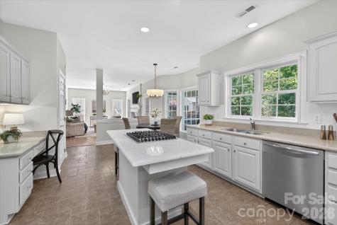 8528 Headford Road Charlotte NC 28277