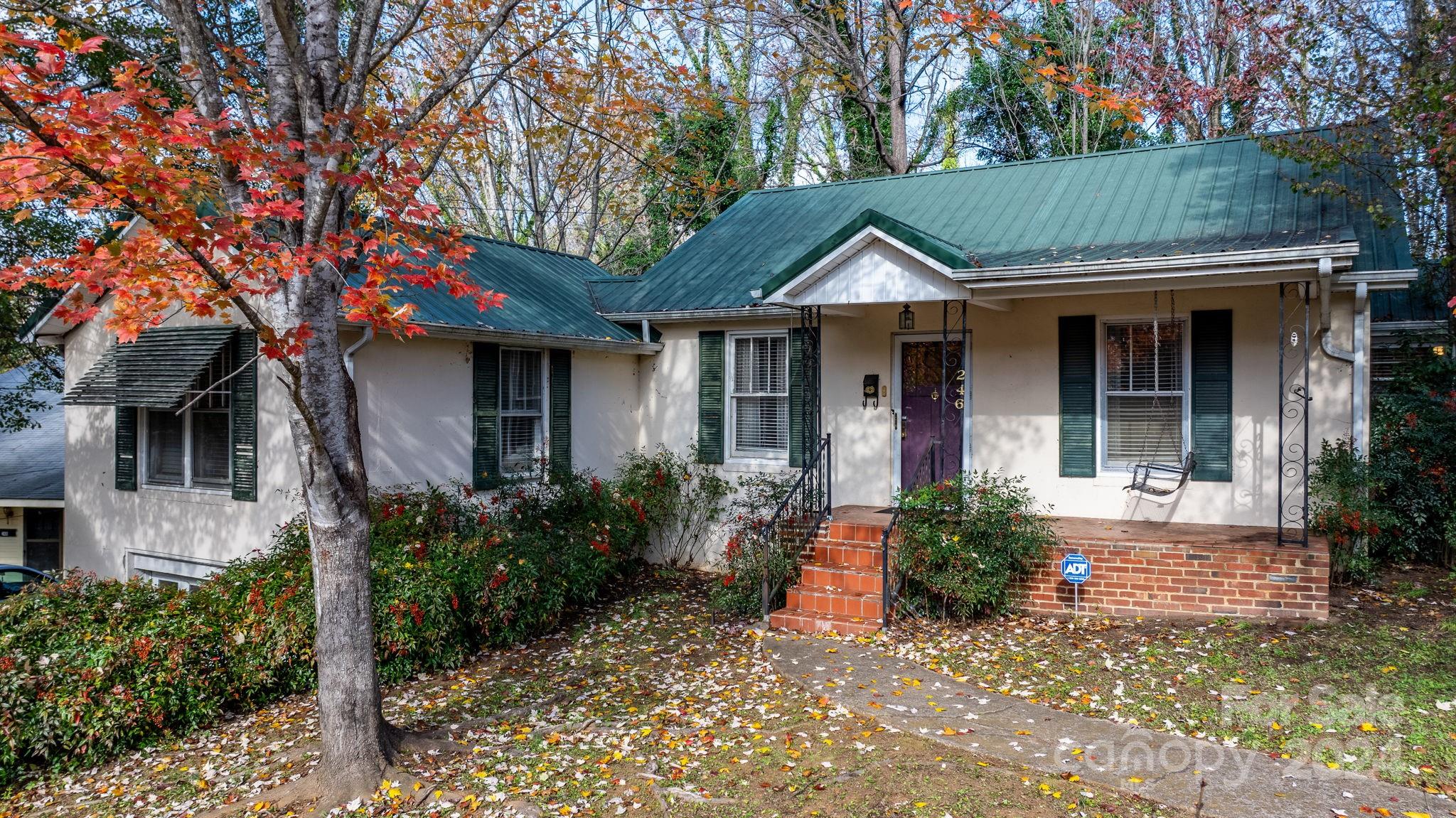 246 N Anderson Street Morganton NC 28655