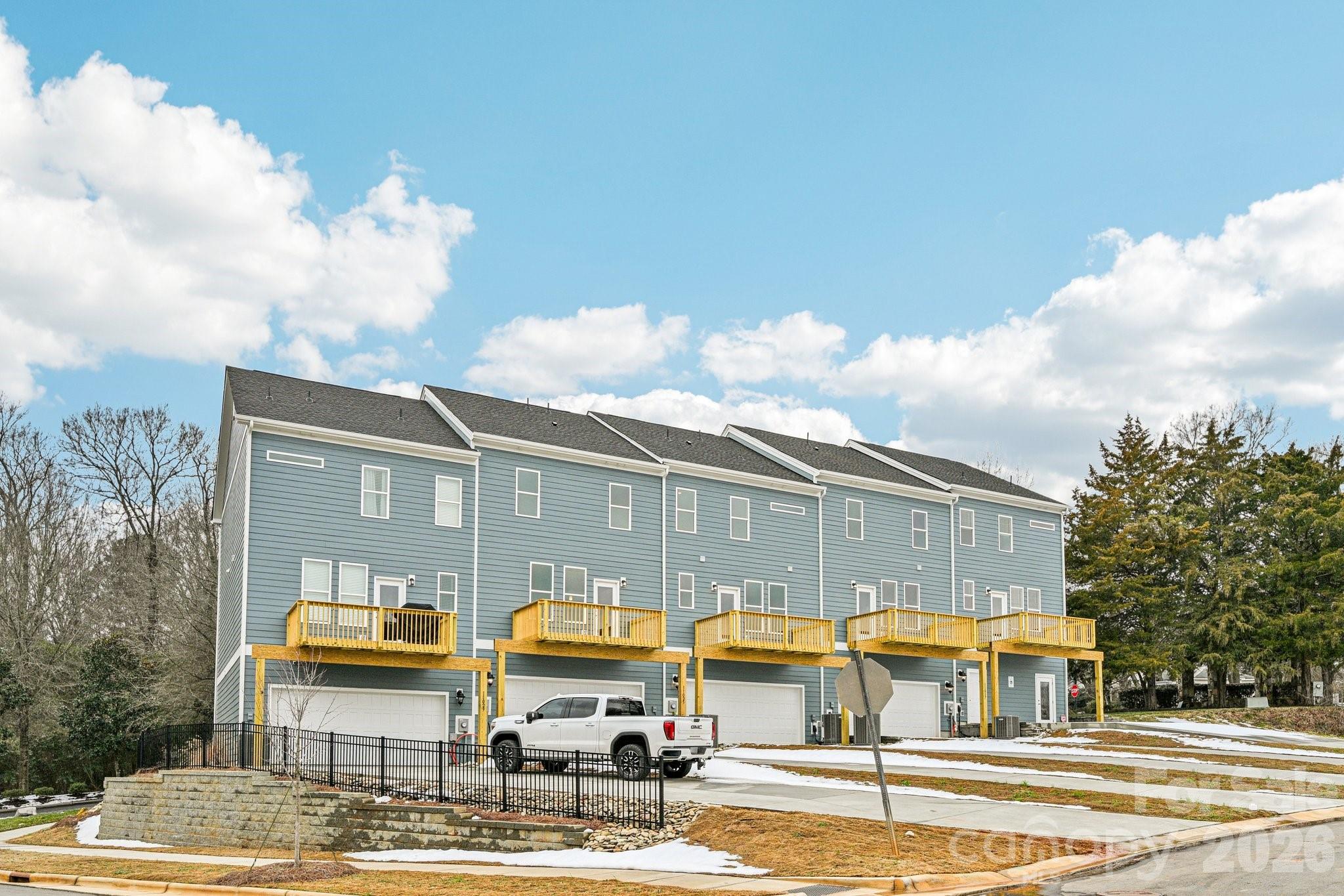 11025 Warfield Avenue Huntersville NC 28078