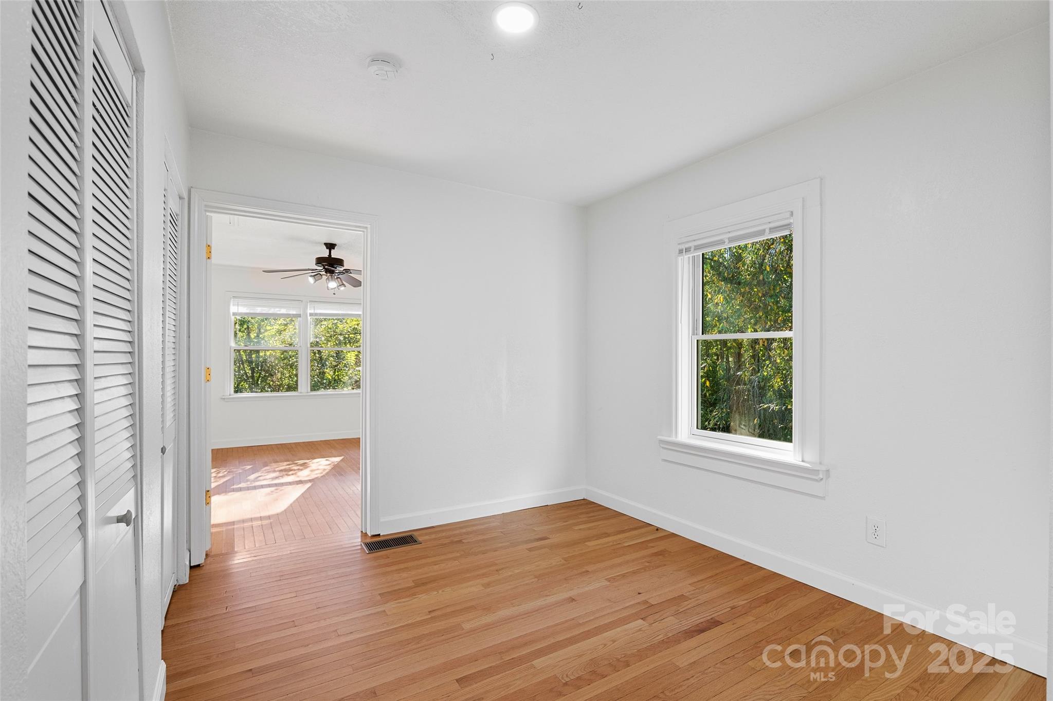 14 Luckenbach Drive Fairview NC 28730