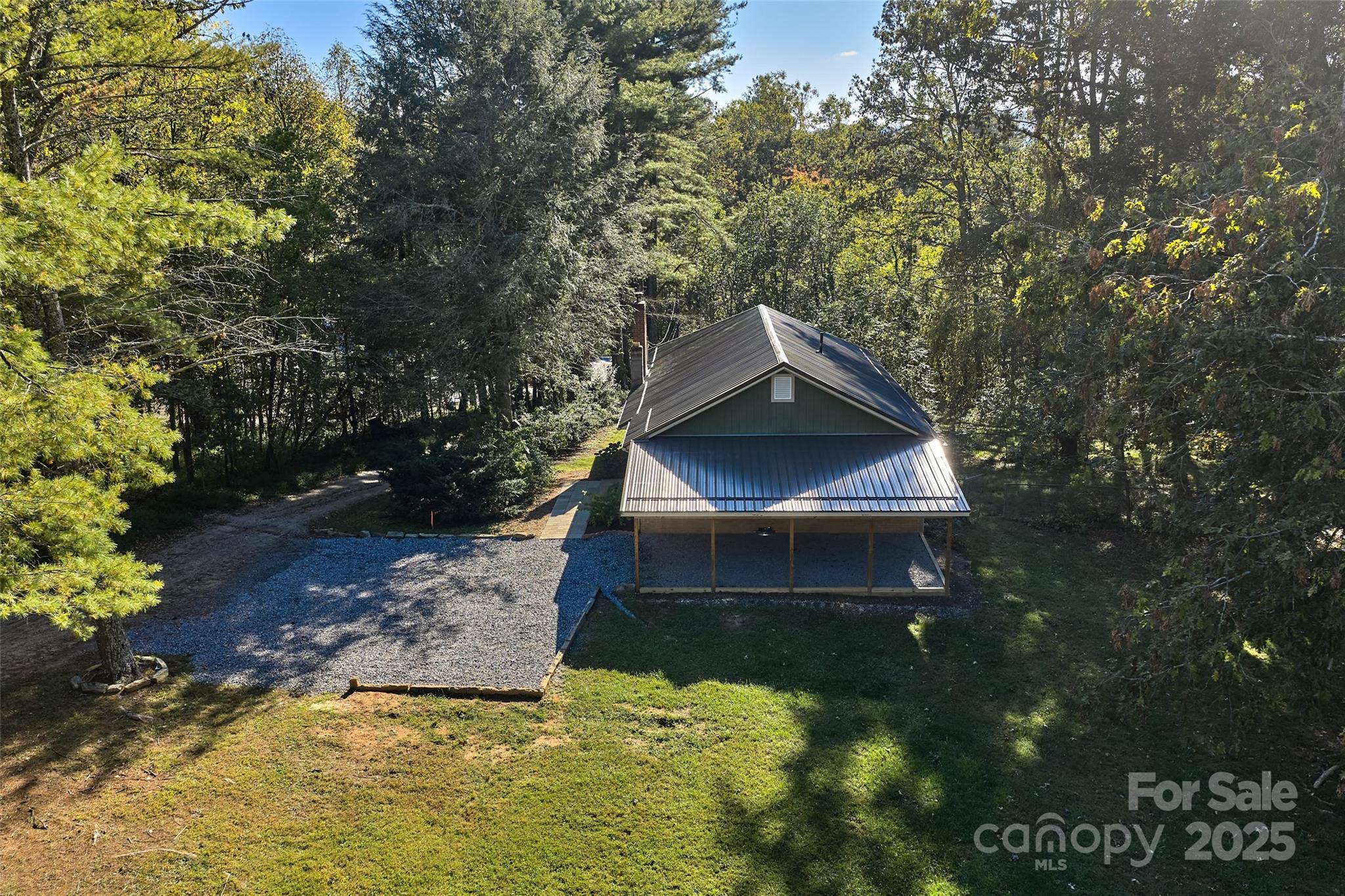 14 Luckenbach Drive Fairview NC 28730