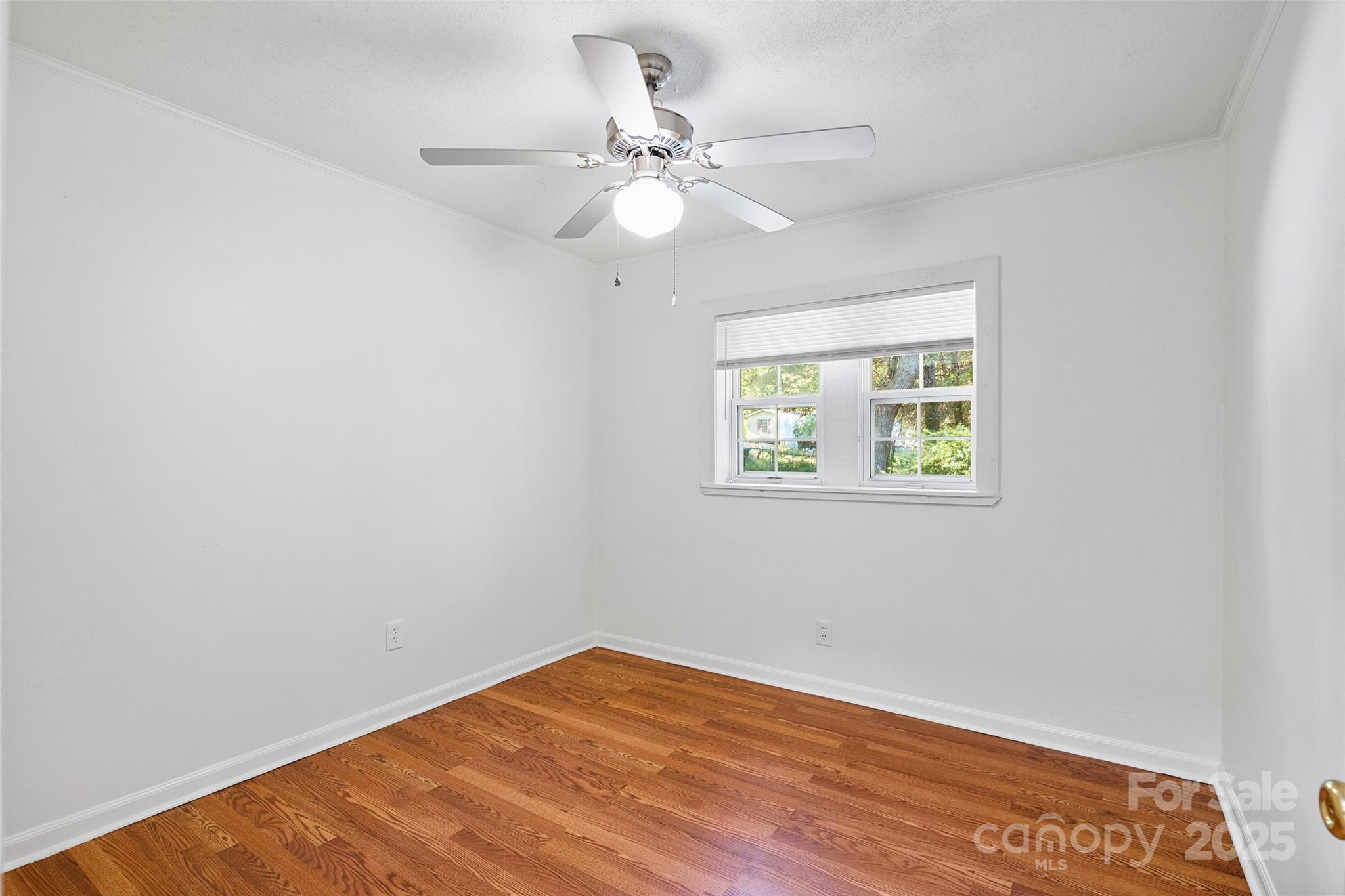 14 Luckenbach Drive Fairview NC 28730