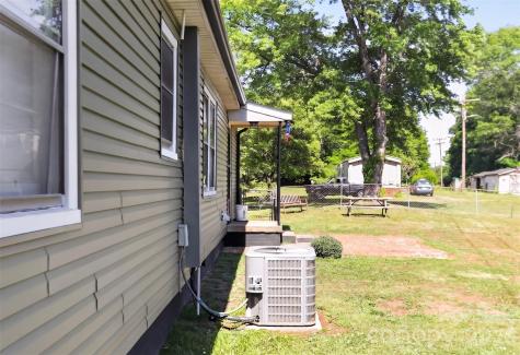 214 E Double Shoals Road Lawndale NC 28090
