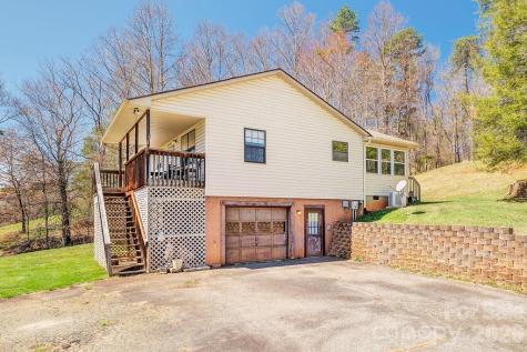 216 Pickens Road Weaverville NC 28787
