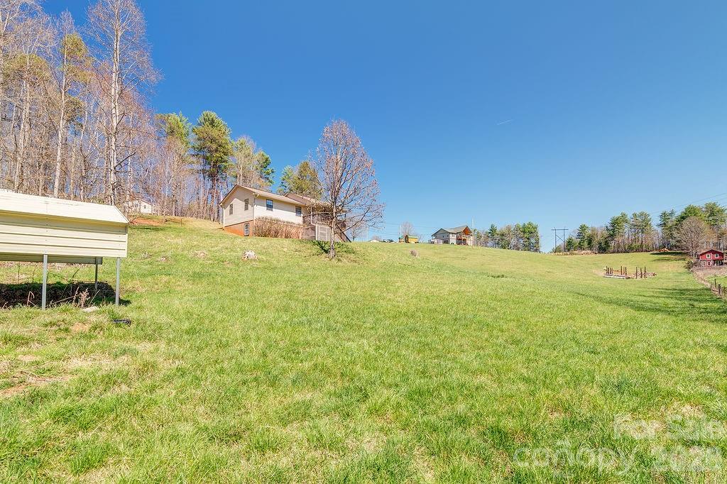 216 Pickens Road Weaverville NC 28787