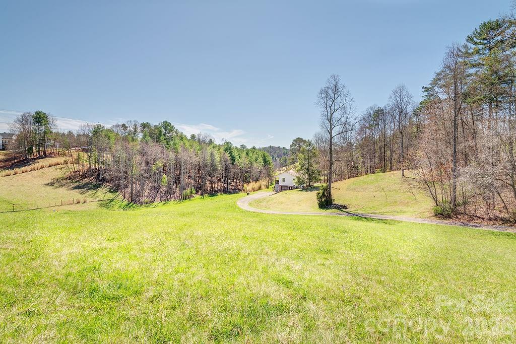 216 Pickens Road Weaverville NC 28787