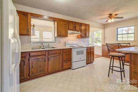 216 Pickens Road Weaverville NC 28787