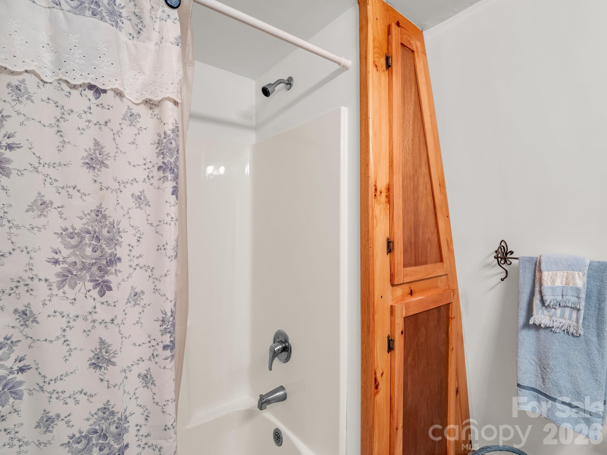 740 Justice Drive Lake Lure NC 28746