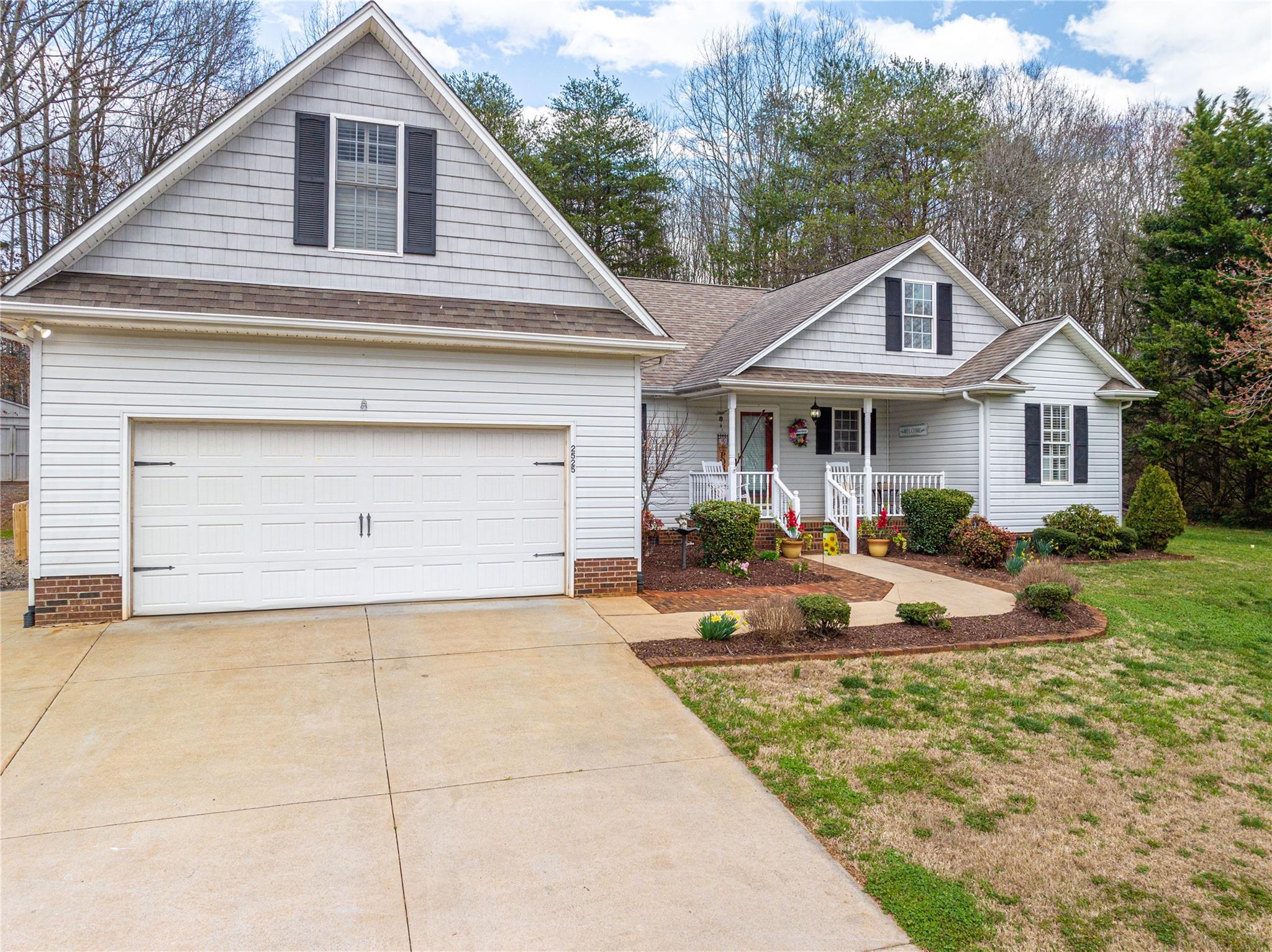 2525 Carriage Lane Lincolnton NC 28092