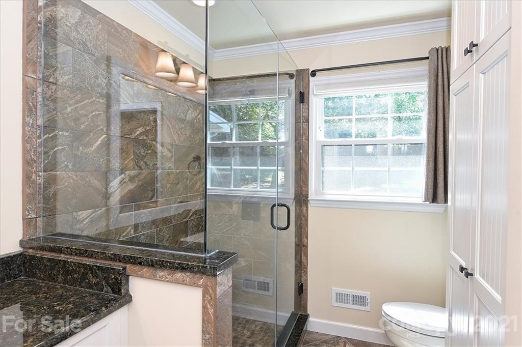 2541 Robin Hill Drive Charlotte NC 28210