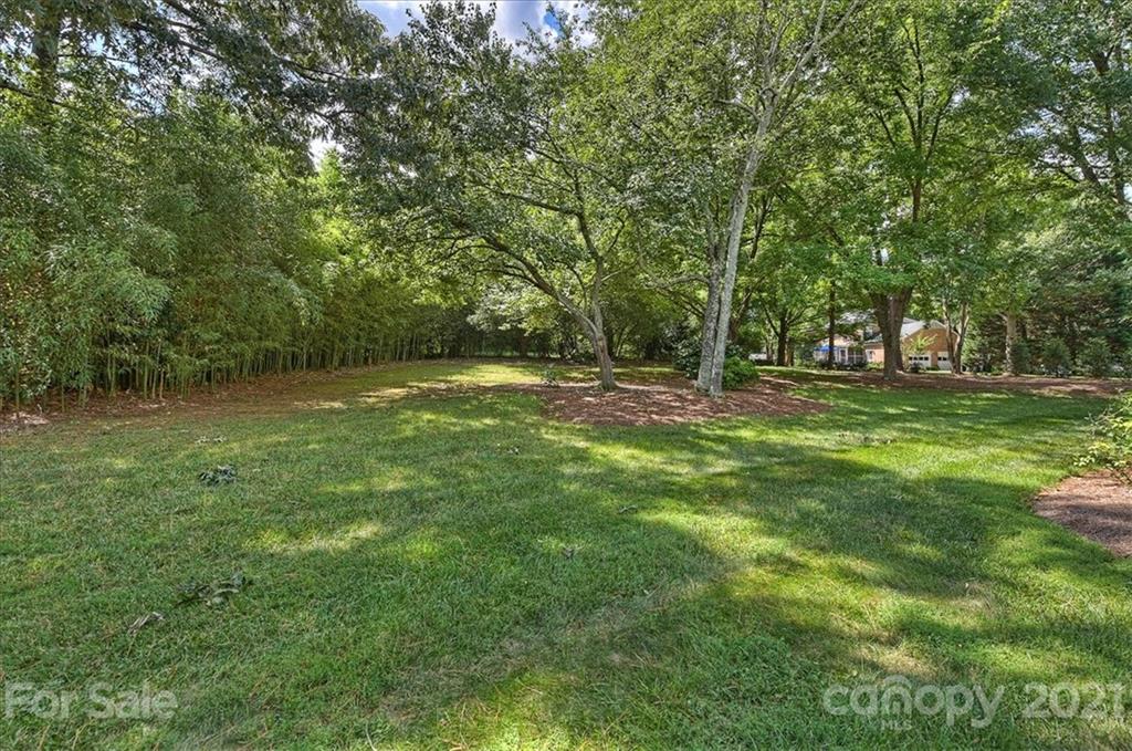 2541 Robin Hill Drive Charlotte NC 28210