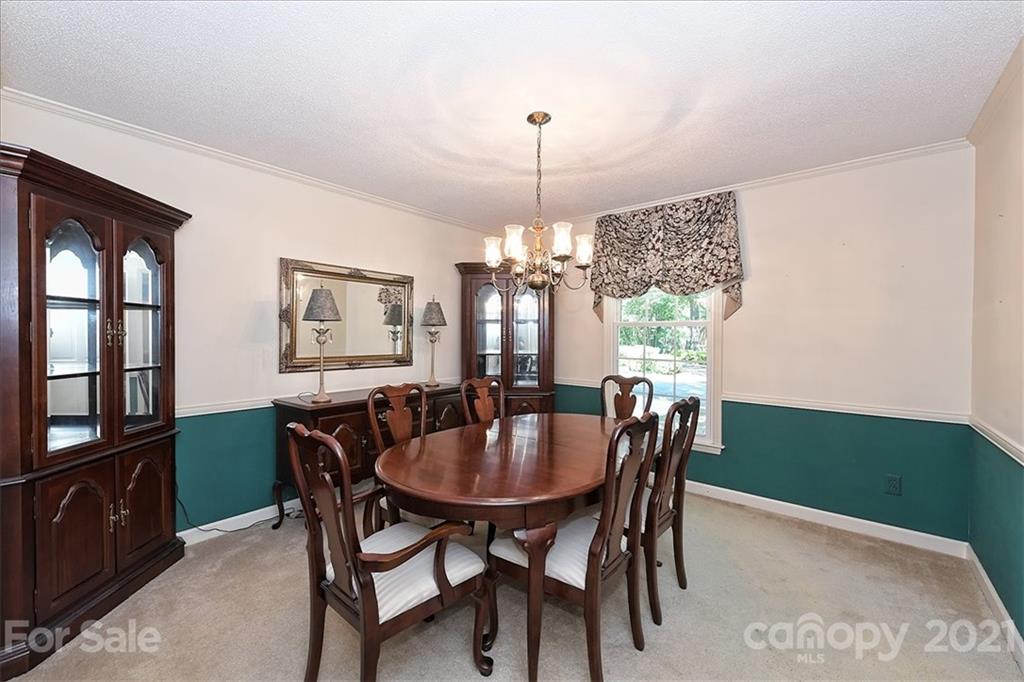 2541 Robin Hill Drive Charlotte NC 28210
