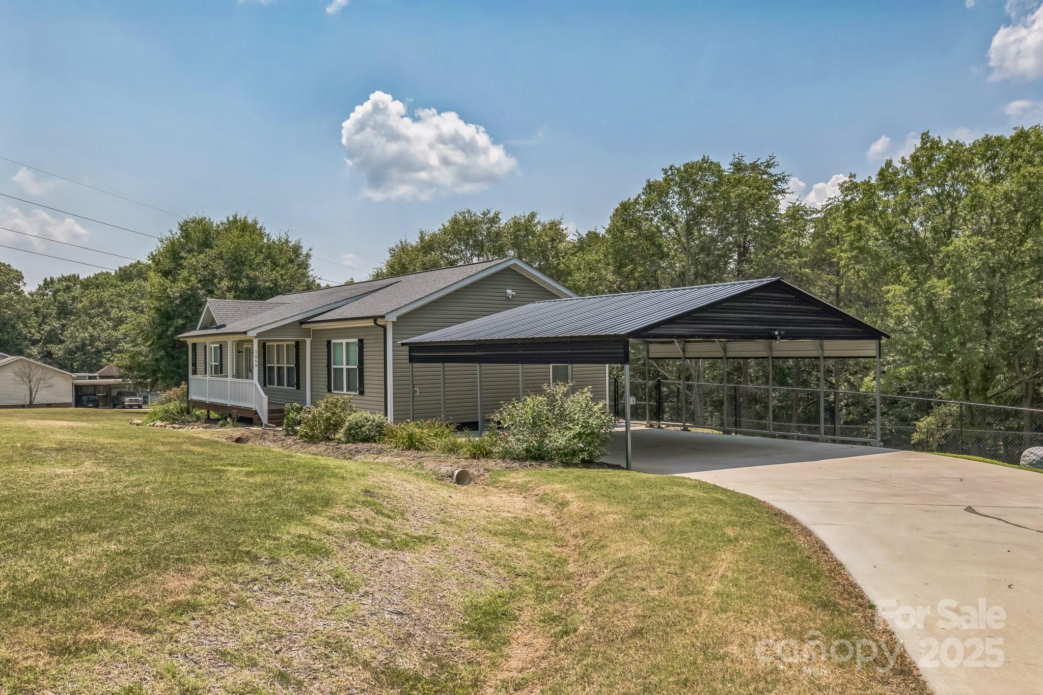 1259 Hardin Road Dallas NC 28034