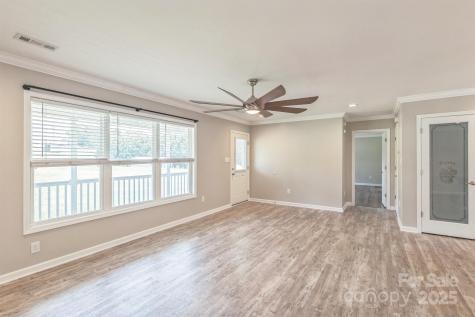 1259 Hardin Road Dallas NC 28034