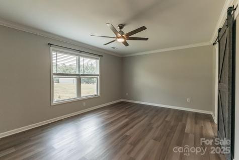 1259 Hardin Road Dallas NC 28034
