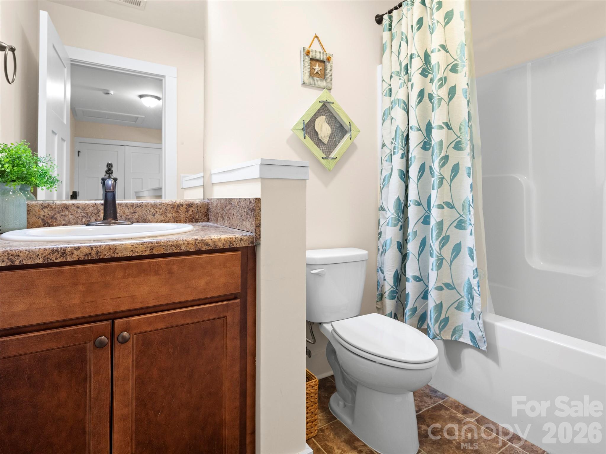 101 Monmouth Way Candler NC 28715