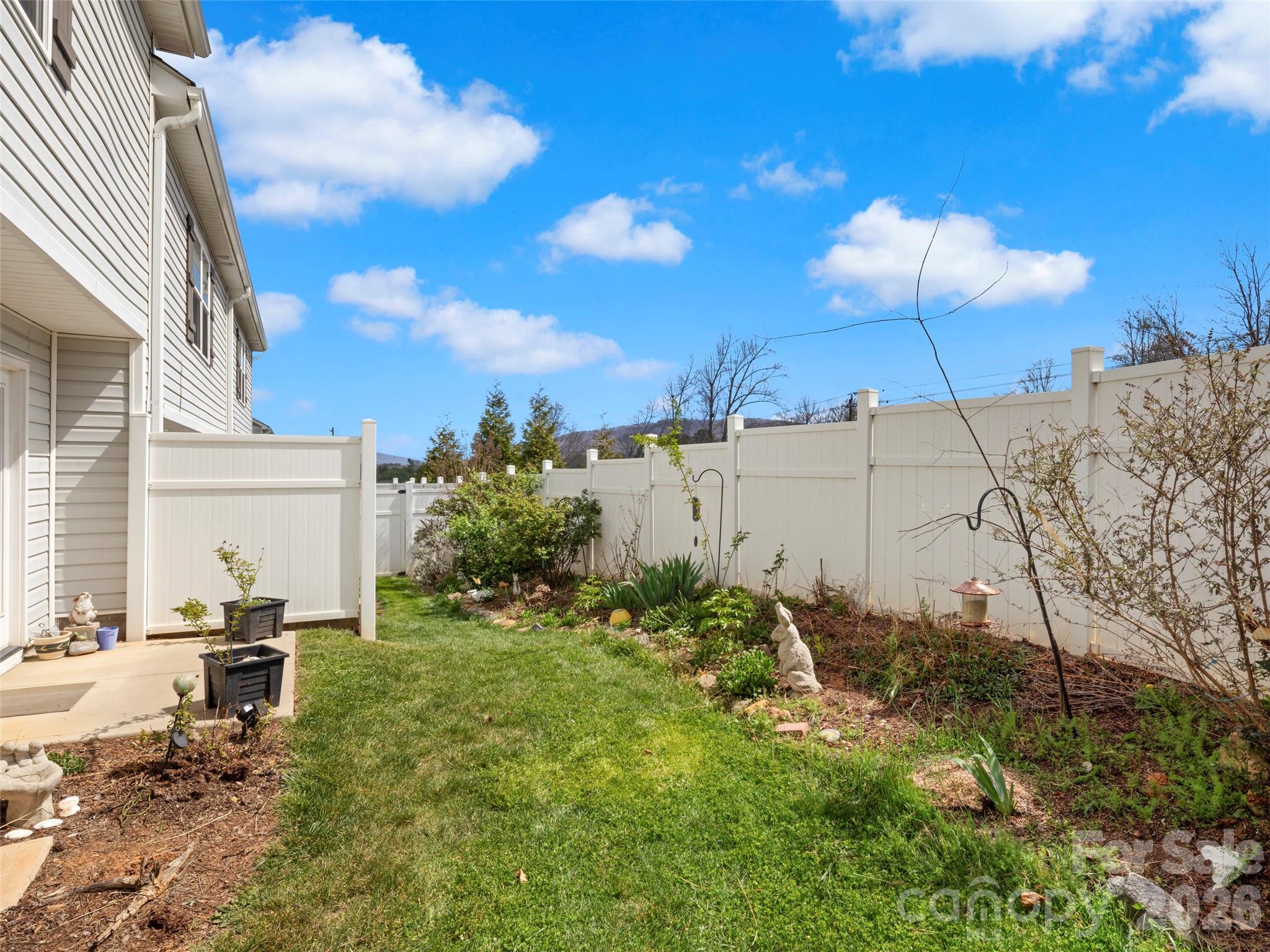 101 Monmouth Way Candler NC 28715