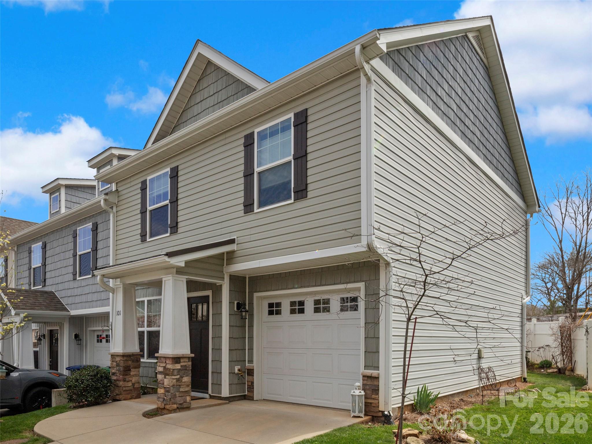 101 Monmouth Way Candler NC 28715