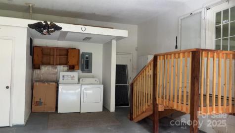 456 Duck Branch Bakersville NC 28705