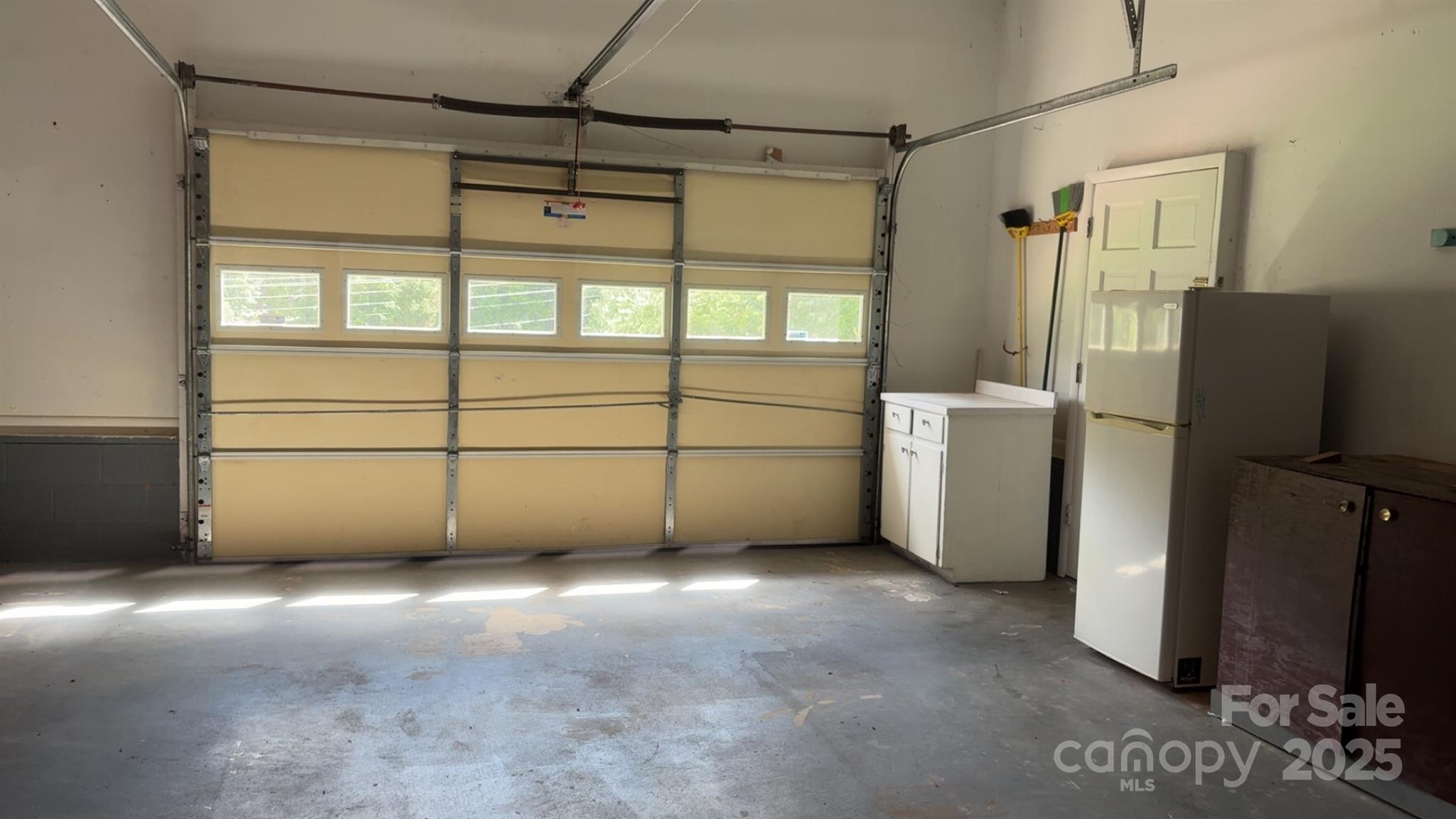 456 Duck Branch Bakersville NC 28705