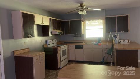 456 Duck Branch Bakersville NC 28705