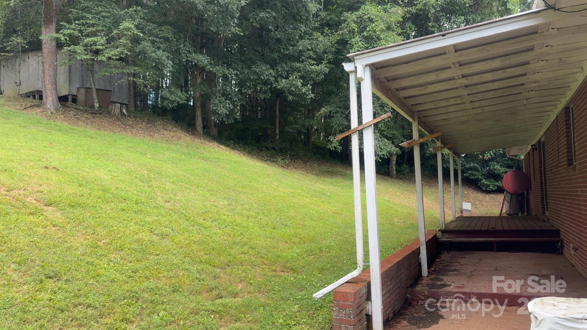 456 Duck Branch Bakersville NC 28705