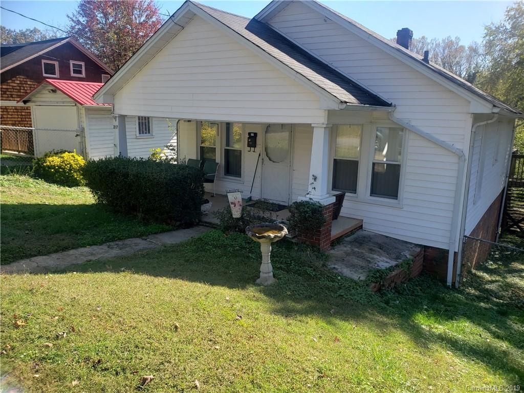 217 Evans Street Morganton NC 28655