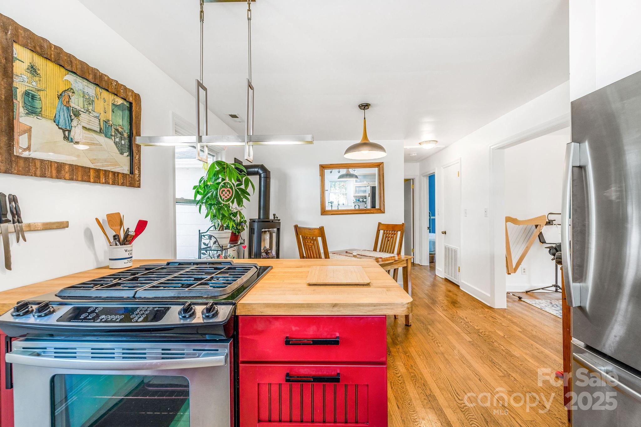 139 Beverly Road Asheville NC 28805