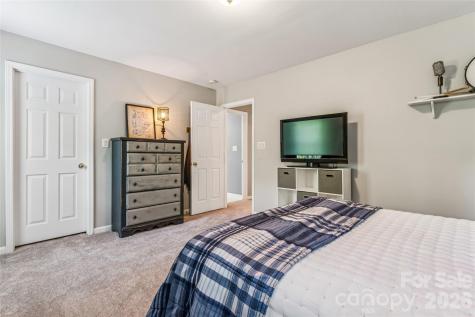 9639 Brandybuck Drive NW Charlotte NC 28269