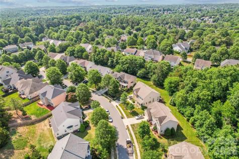 9639 Brandybuck Drive NW Charlotte NC 28269