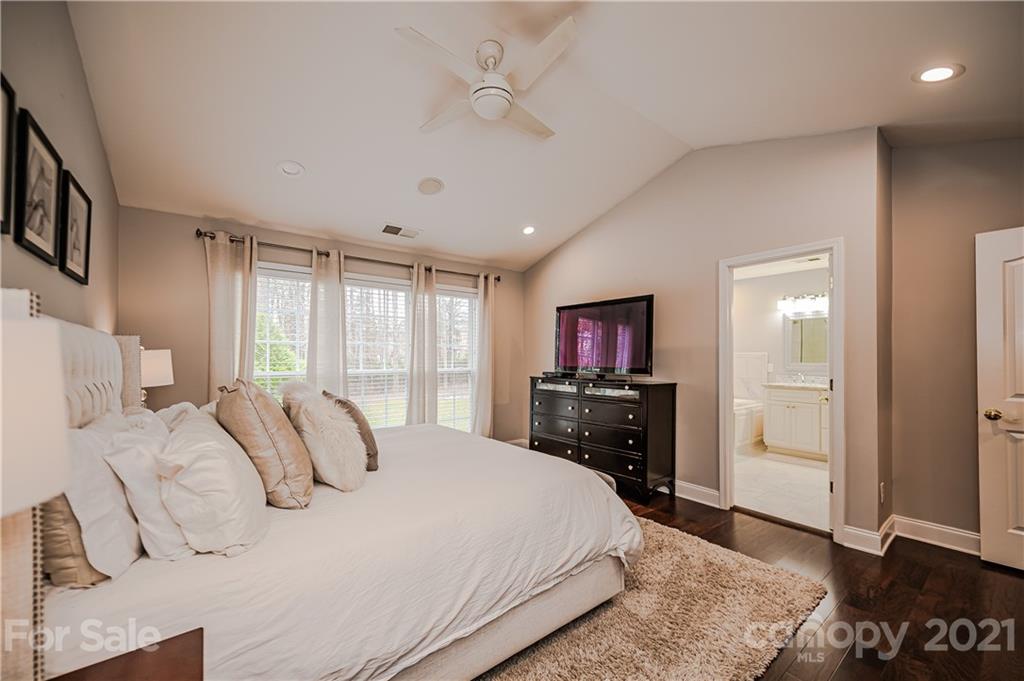 9804 Andrea Way Charlotte NC 28277