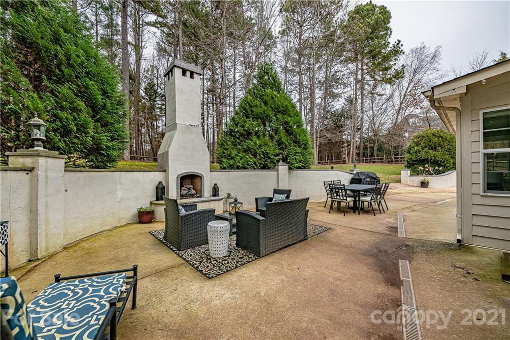 9804 Andrea Way Charlotte NC 28277