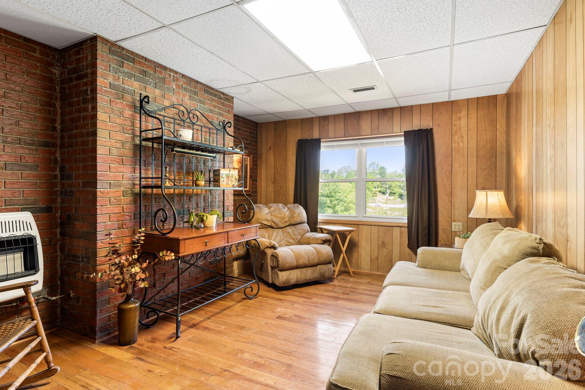 18 Hilda Lane Mills River NC 28759