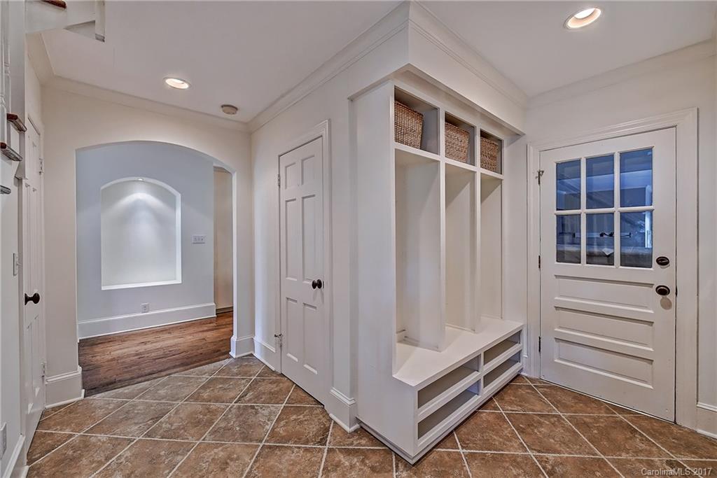 4501 Parview Drive N Charlotte NC 28226